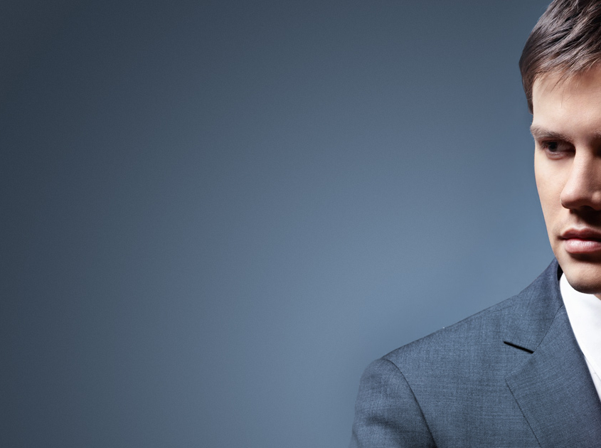 banner-suit